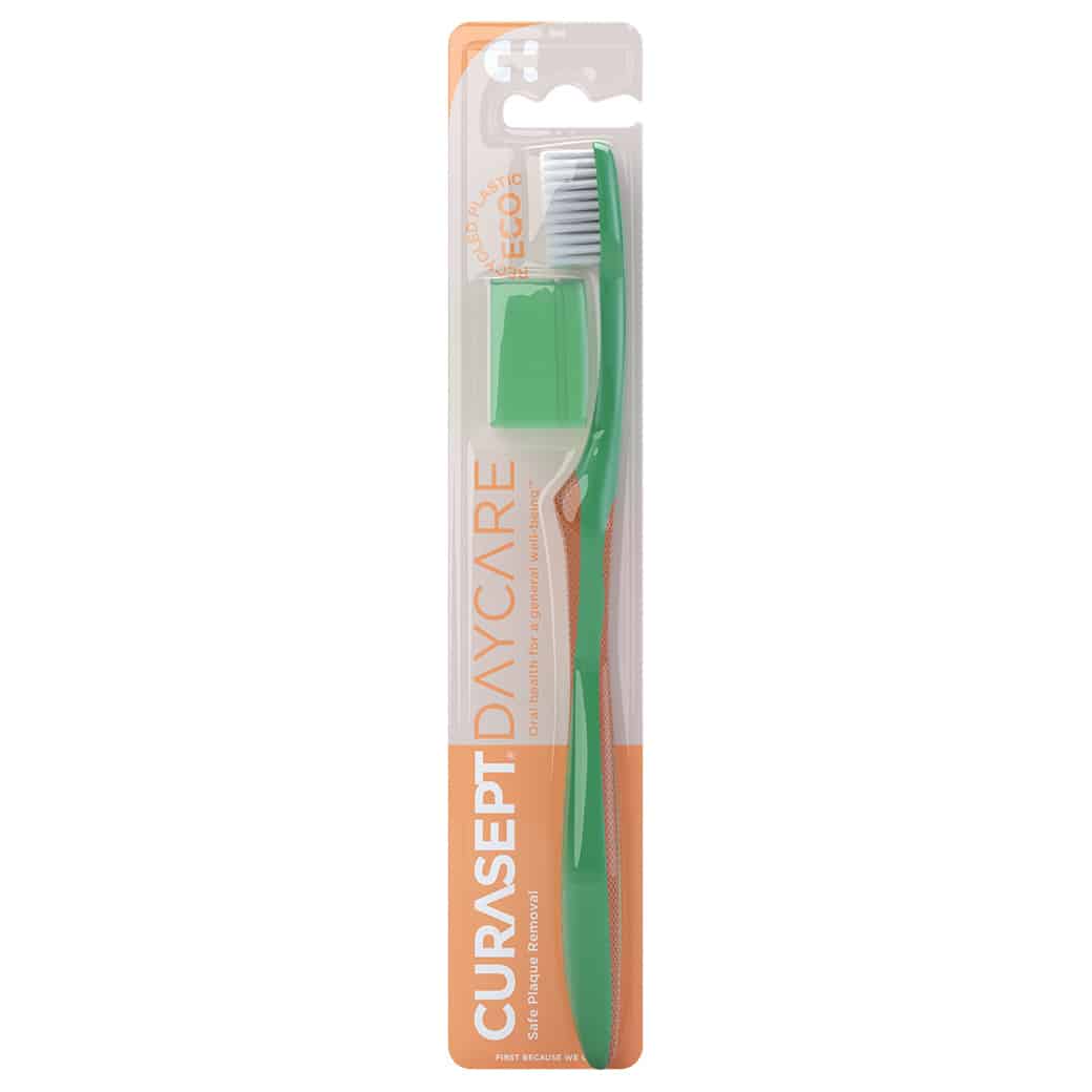 toothbrush-curasept-daycare-PROTECTION-BOOSTER